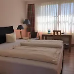 Hotel Frankenhoehe 3*
