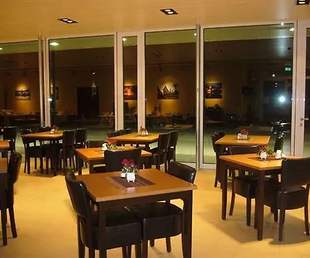 Frankenhoehe Szálloda Aurach