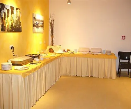 Frankenhoehe Szálloda