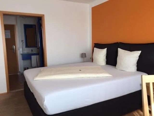 Frankenhoehe 3* Aurach