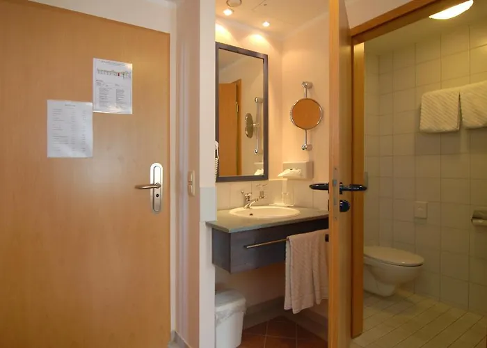 Frankenhoehe 3* 아우라츠