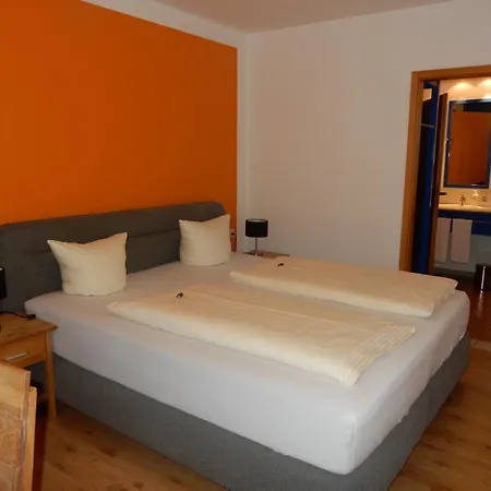 Hotel Frankenhoehe 3*