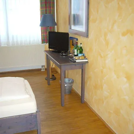 Frankenhoehe 3* Aurach