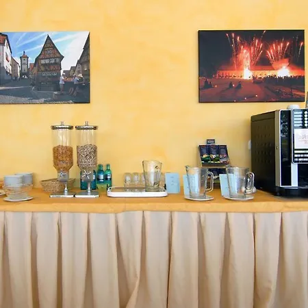 Hotel Frankenhoehe 3*